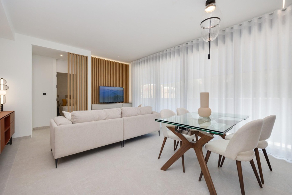 Moderný apartmán v Guardamar del Segura – Avda del Puerto