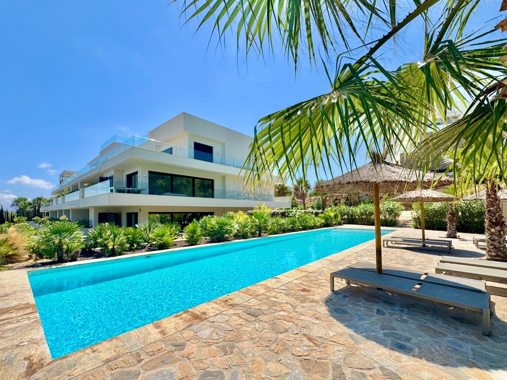 Luxusný apartmán v Orihuela – Las Colinas Golf