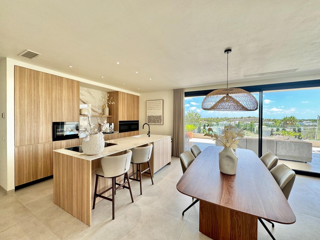 Luxusný apartmán v Orihuela – Las Colinas Golf