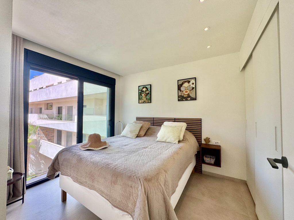 Luxusný apartmán v Orihuela – Las Colinas Golf