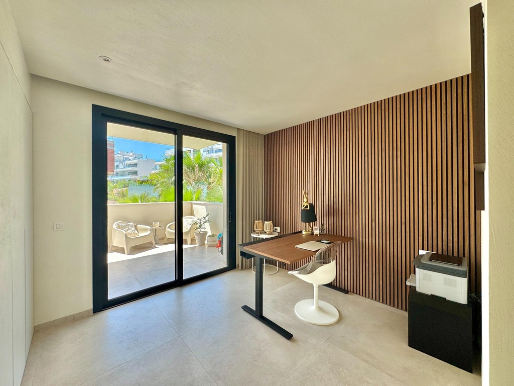 Luxusný apartmán v Orihuela – Las Colinas Golf