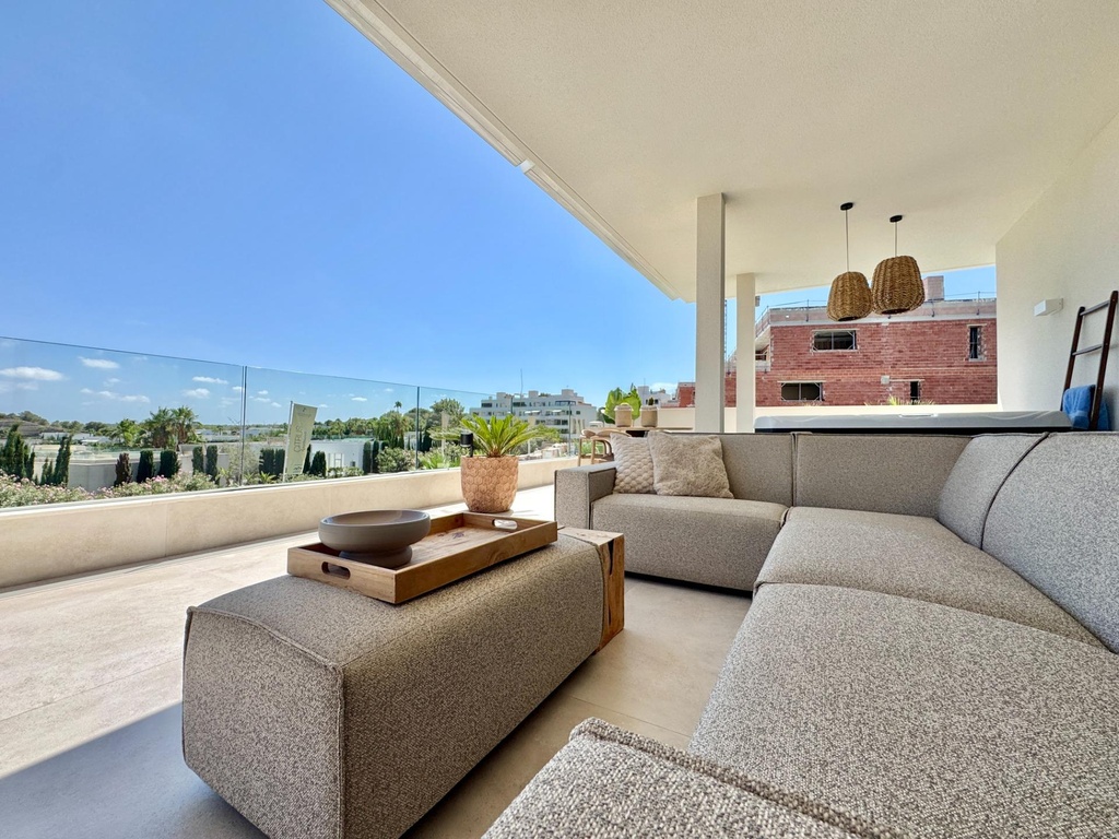 Luxusný apartmán v Orihuela – Las Colinas Golf