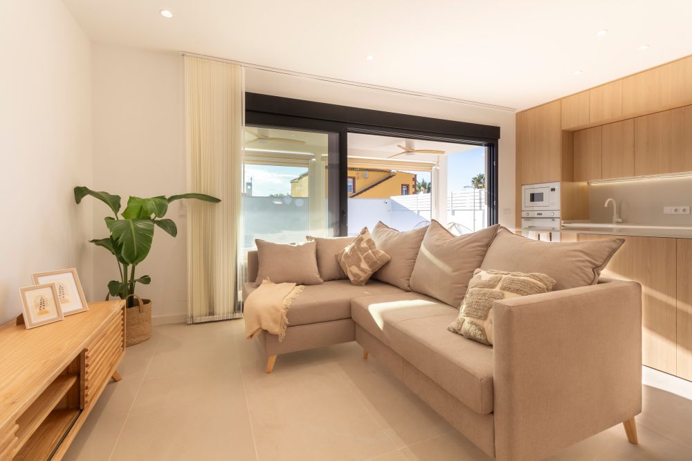 Moderná vila v Torrevieja – Costa Blanca