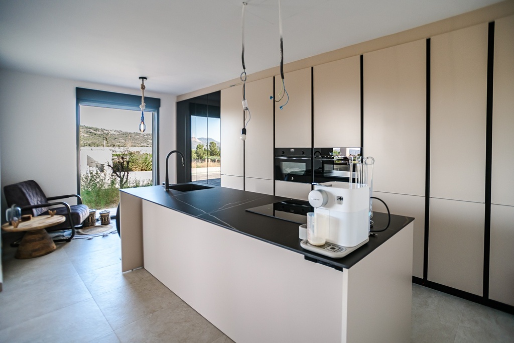 Moderná vila v Aspe – Inland