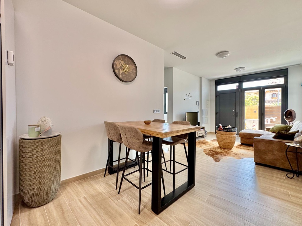 Moderný apartmán v Santiago de la Ribera