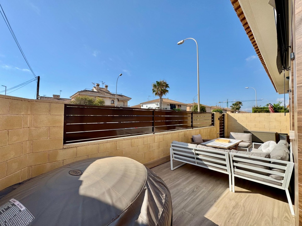 Moderný apartmán v Santiago de la Ribera