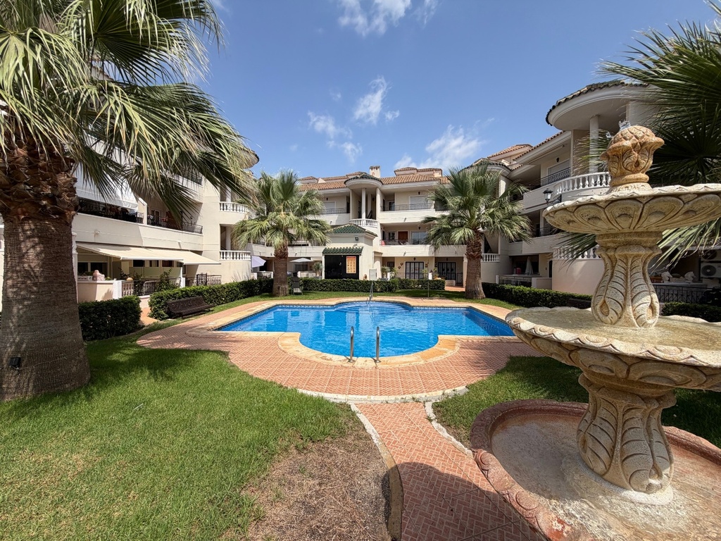 Moderný apartmán v Jacarilla – Inland