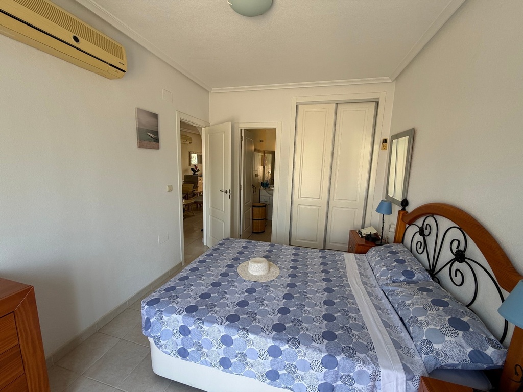 Moderný apartmán v Jacarilla – Inland