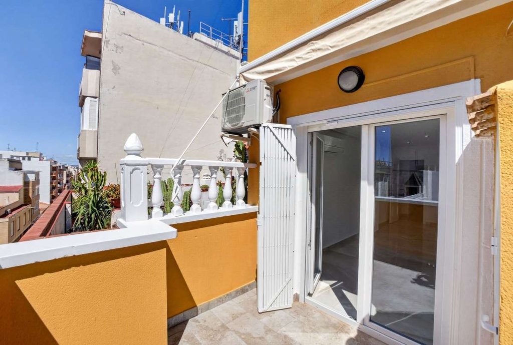 Moderný apartmán v Torrevieja – Costa Blanca