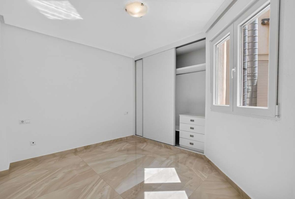 Moderný apartmán v Torrevieja – Costa Blanca