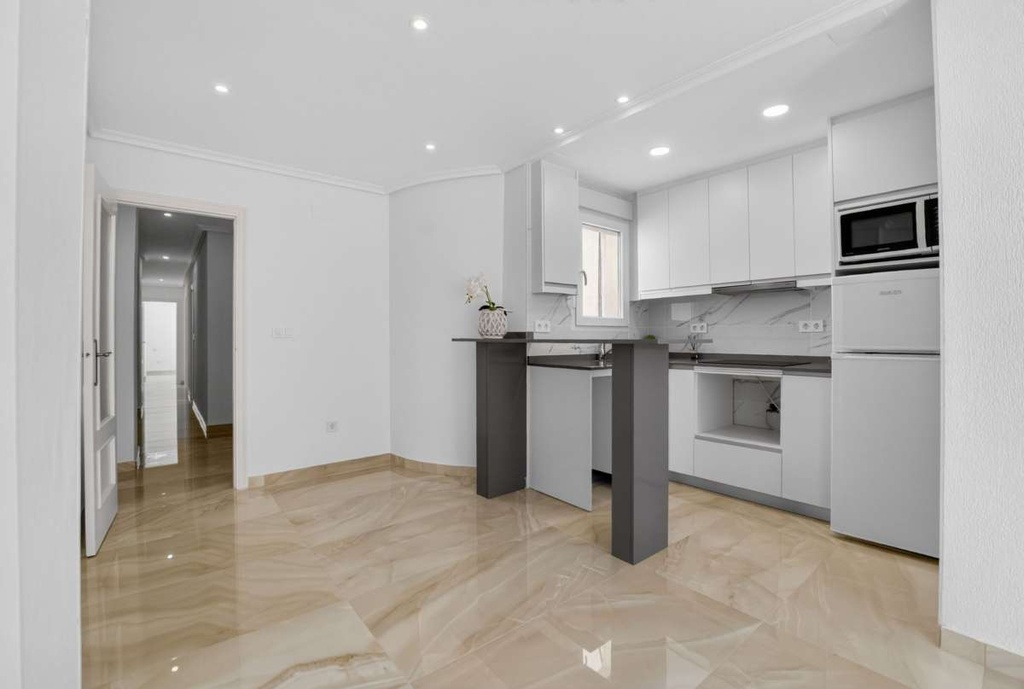 Moderný apartmán v Torrevieja – Costa Blanca