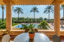 Luxusná vila v Molins – Inland