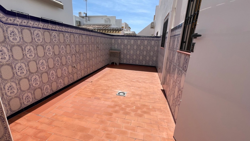 Moderný mestský dom v Torre de La Horadada – Costa Blanca
