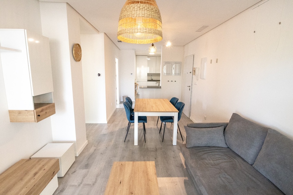 Moderný apartmán v Los Dolses – Inland