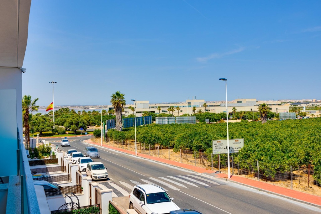 Moderný mestský dom v Torrevieja – Los Balcones