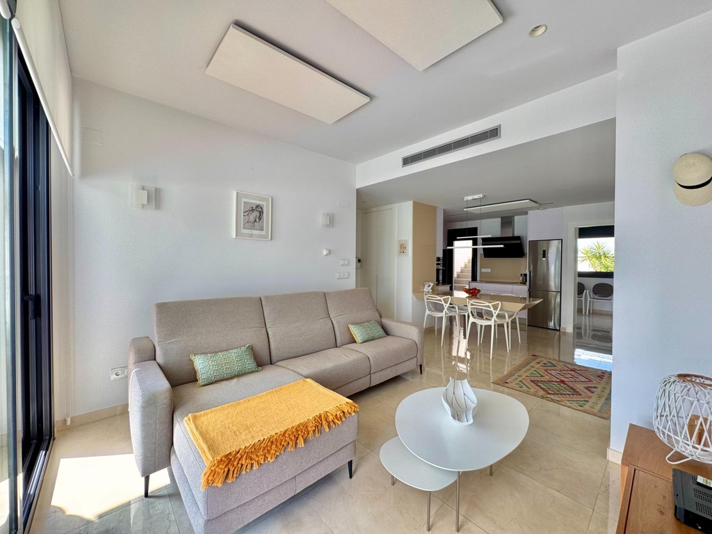 Moderná vila v San Miguel de Salinas – Bellavista