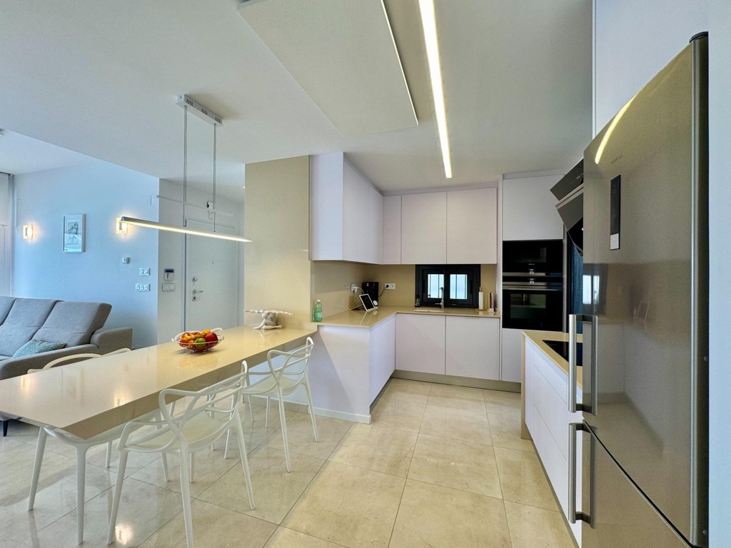 Moderná vila v San Miguel de Salinas – Bellavista