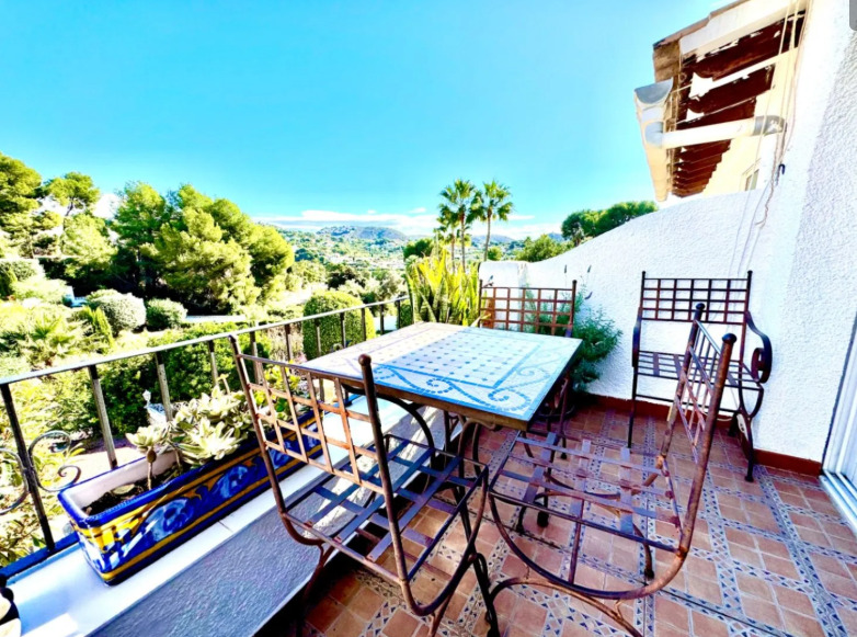 Moderný mestský dom v Moraira – Costa Blanca