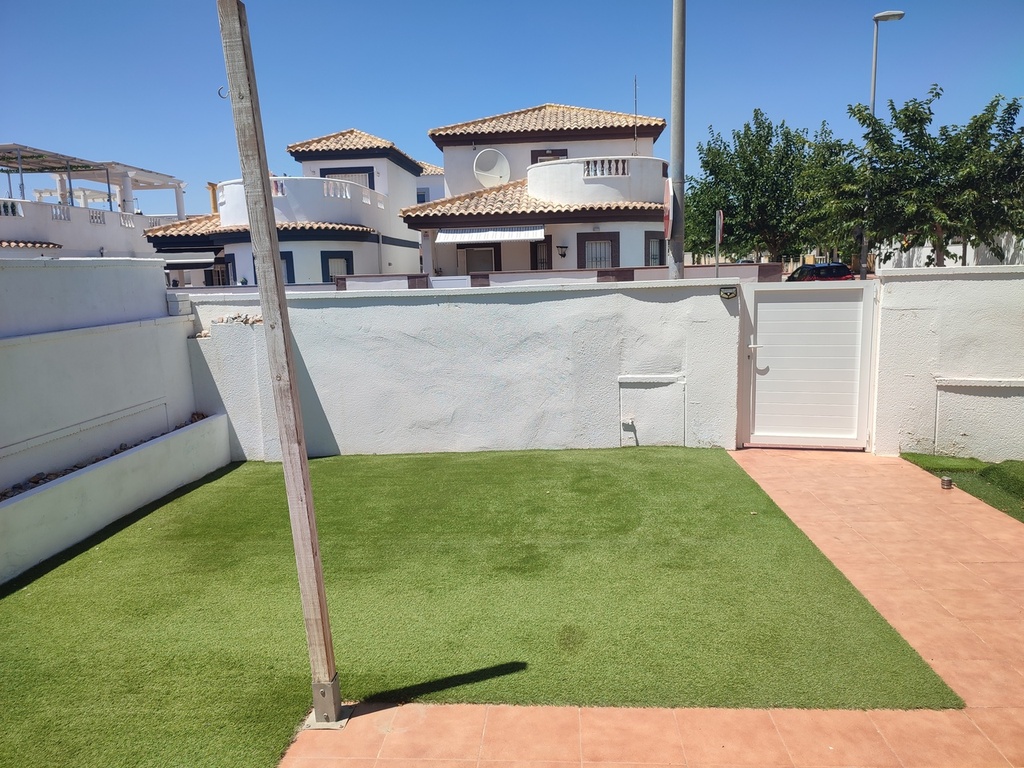 Moderná vila v Sucina – Inland