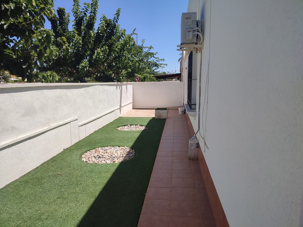 Moderná vila v Sucina – Inland