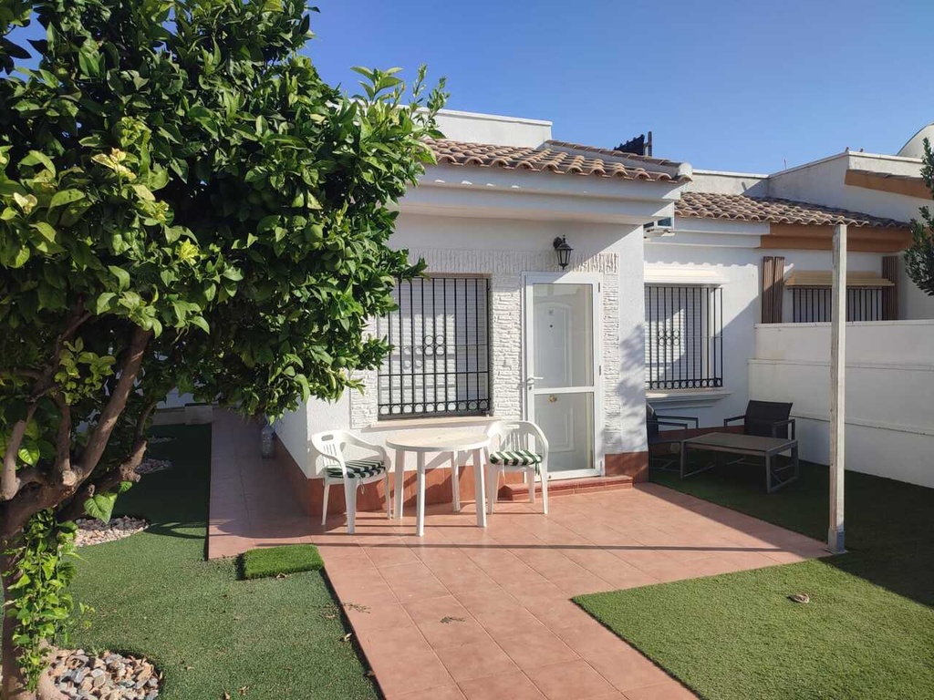Moderná vila v Sucina – Inland