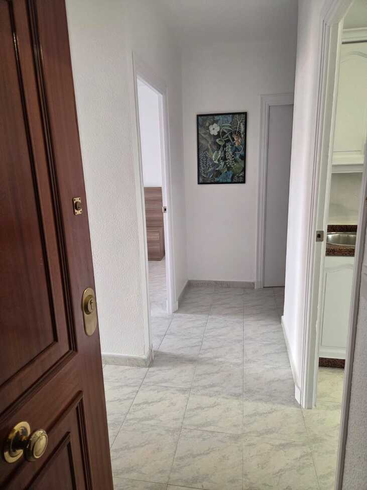 Moderný apartmán v Torrevieja – Habaneras