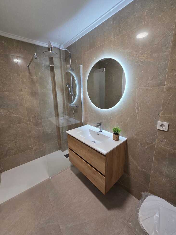 Moderný apartmán v Torrevieja – Habaneras