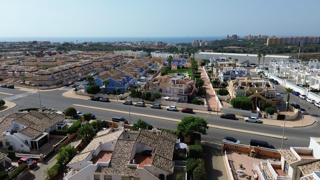 Moderná vila v Lomas de Caboroig – Costa Blanca