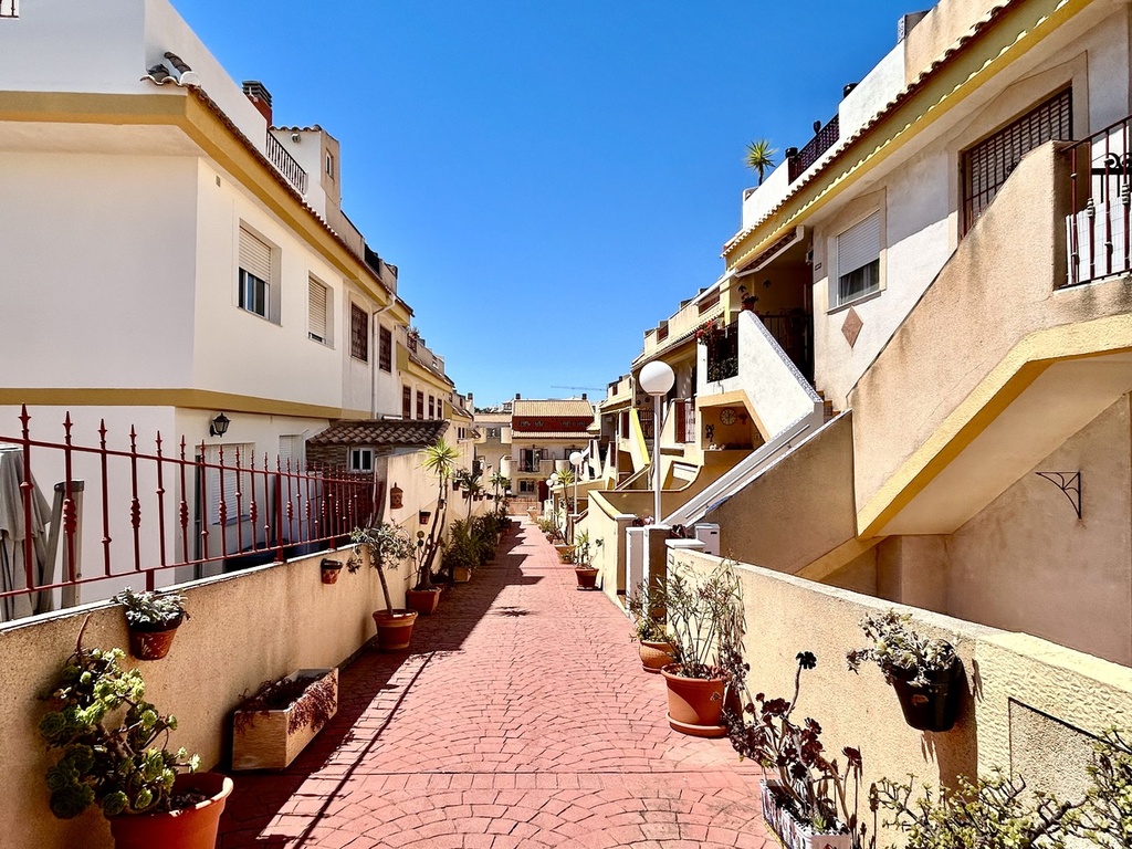 Moderný apartmán v La Zenia – Costa Blanca