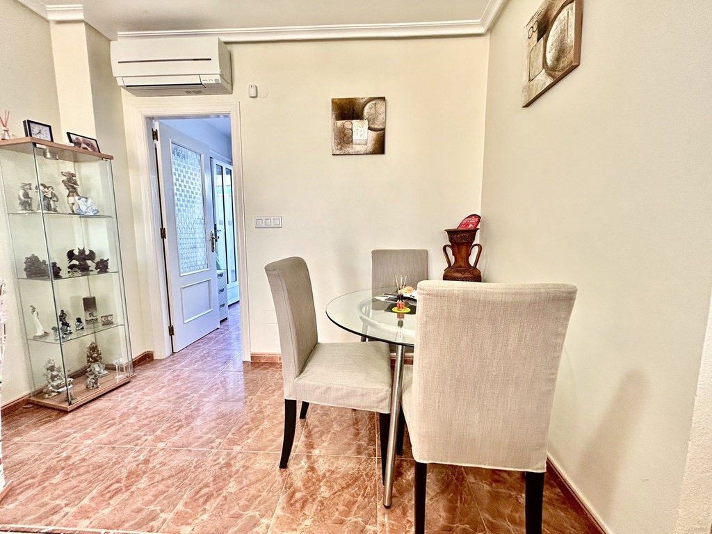 Moderný apartmán v La Zenia – Costa Blanca
