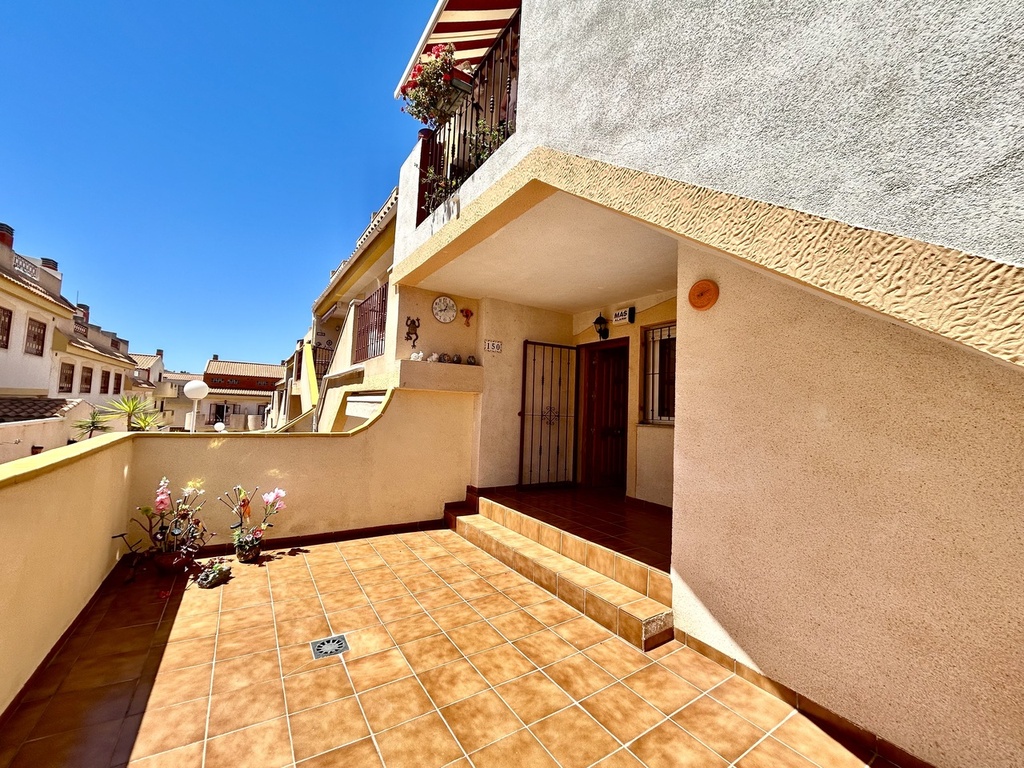 Moderný apartmán v La Zenia – Costa Blanca