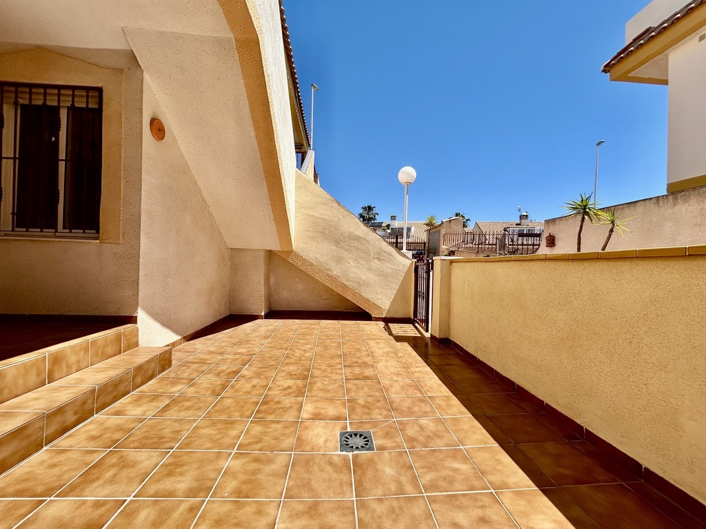 Moderný apartmán v La Zenia – Costa Blanca