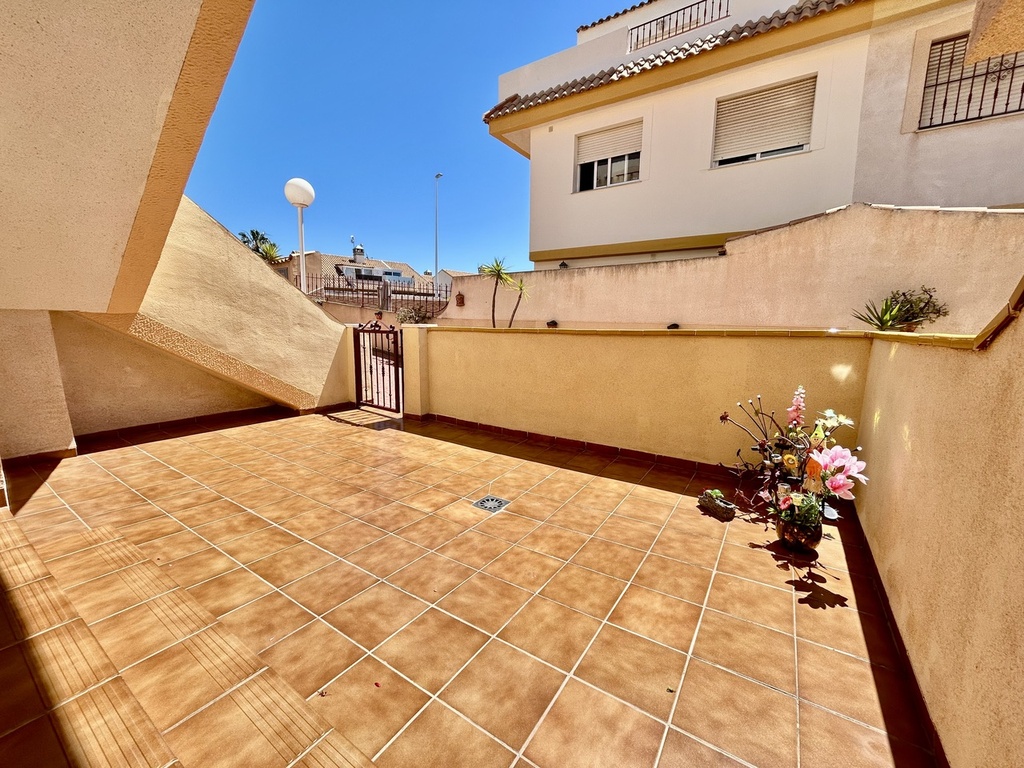Moderný apartmán v La Zenia – Costa Blanca