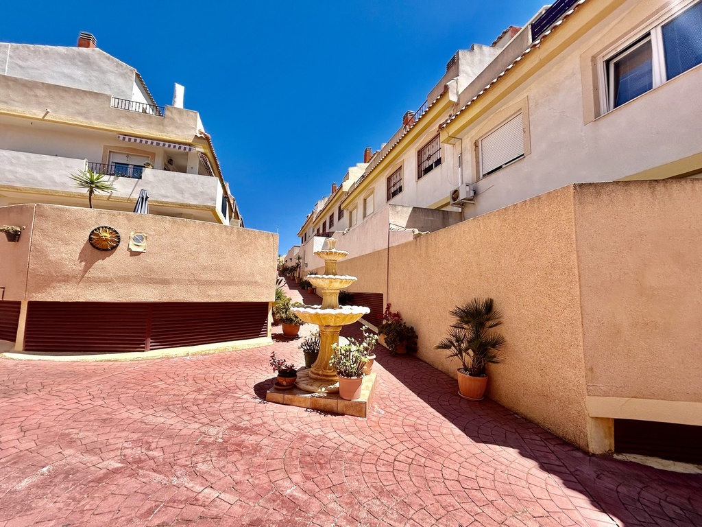 Moderný apartmán v La Zenia – Costa Blanca
