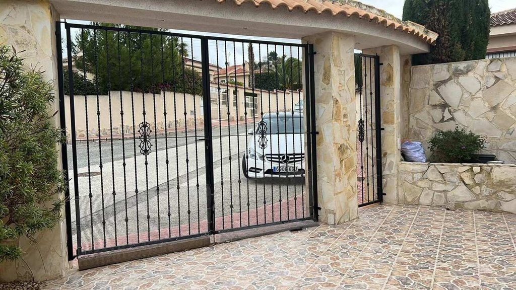 Vila v Rojales s bazénom