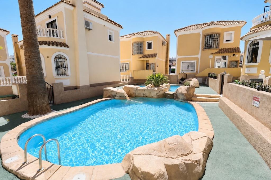 Moderná vila v Orihuela Costa – Costa Blanca