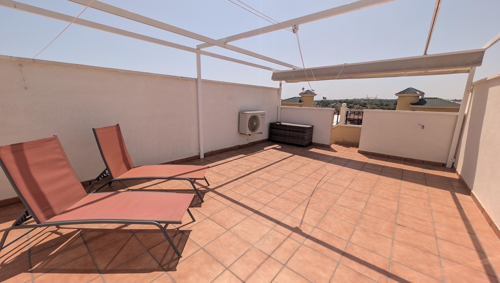 Moderná vila v Algorfa – Inland