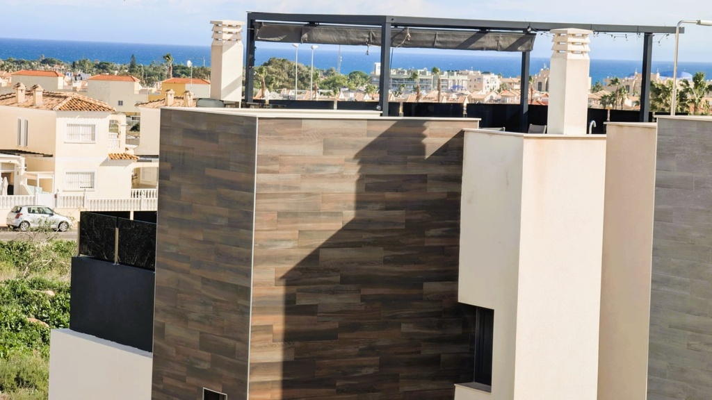 Moderná vila v Cabo Roig – Costa Blanca