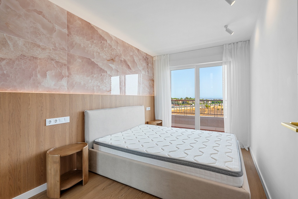 Moderný penthouse v Punta Prima – Costa Blanca