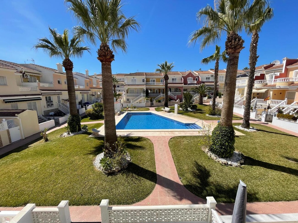 Moderný mestský dom v Ciudad Quesada – Costa Blanca