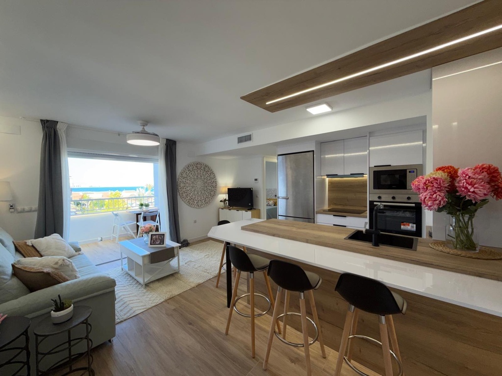Moderný apartmán v Torrevieja – Punta Prima