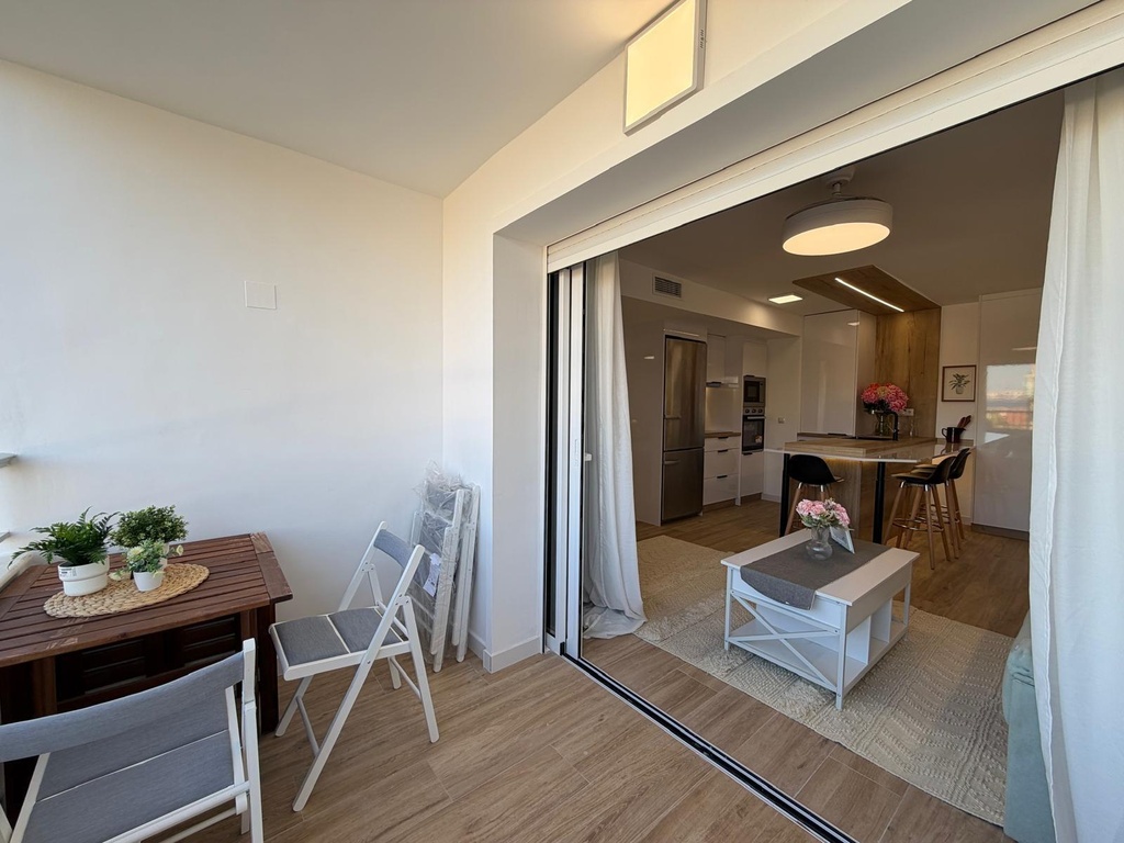 Moderný apartmán v Torrevieja – Punta Prima