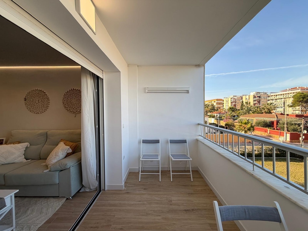 Moderný apartmán v Torrevieja – Punta Prima