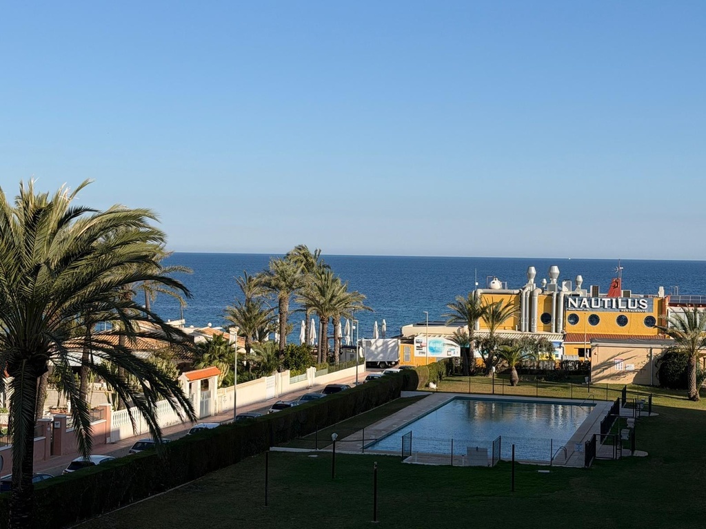 Moderný apartmán v Torrevieja – Punta Prima