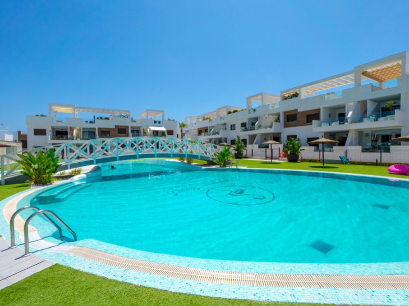 Moderná vila v Torrevieja – Costa Blanca