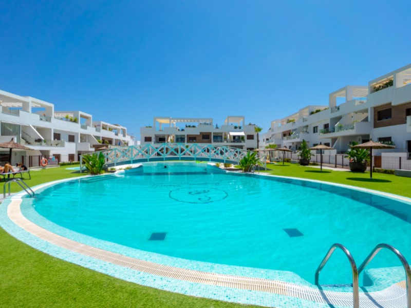 Moderná vila v Torrevieja – Costa Blanca