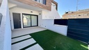 Moderný bungalow v San Pedro del Pinatar – Lopagán