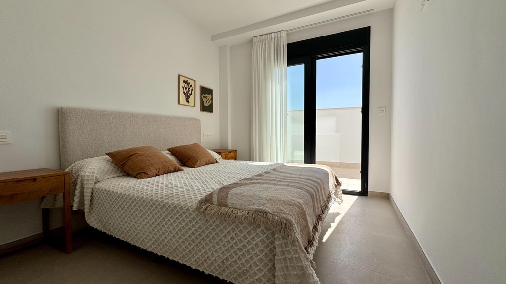 Moderný bungalow v San Pedro del Pinatar – Lopagán