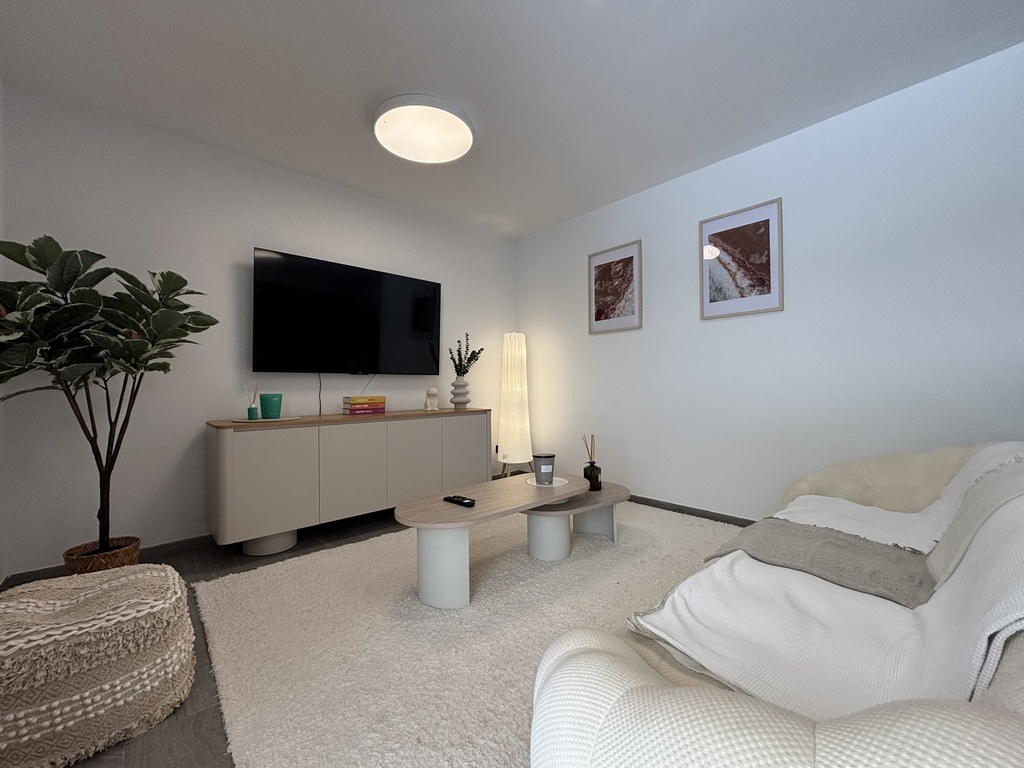 Moderný apartmán v La Finca Golf Resort – Inland