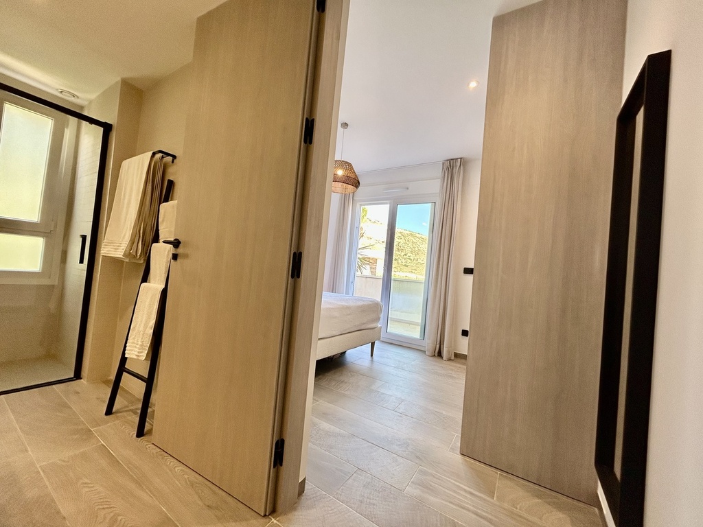 Moderný apartmán v La Finca Golf Resort – Inland